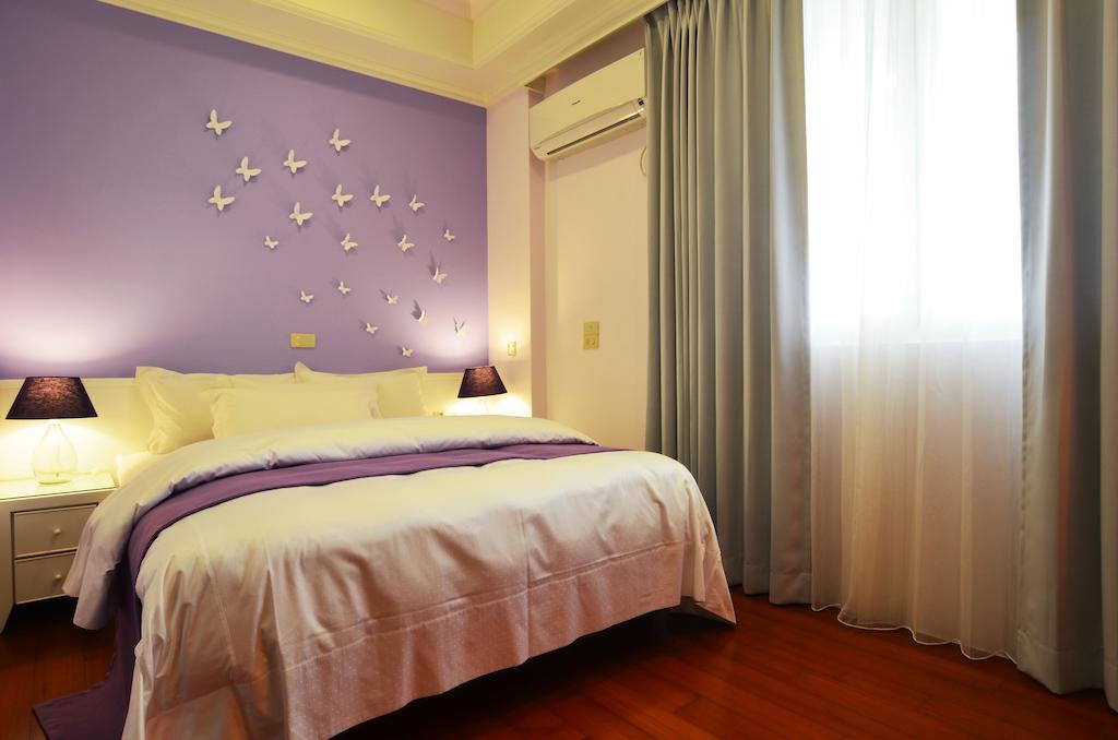 Bed and Breakfast Yunju House Цзяосі Номер фото